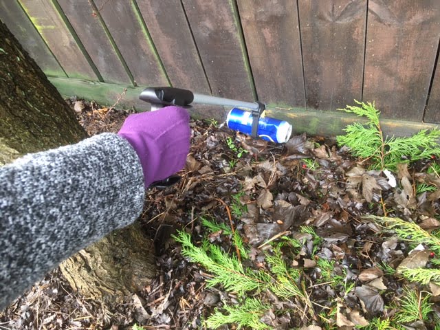 litter picking can